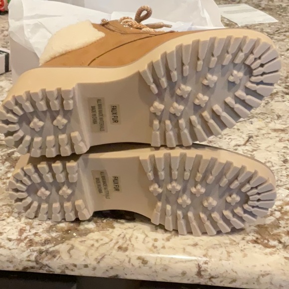 Brand new, in the box. Dolce Vita Rylie Tan boots. - Picture 2 of 4